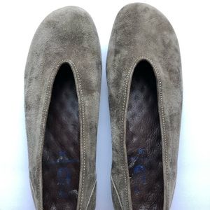 Wolky Olive Green Suede Slip Ons